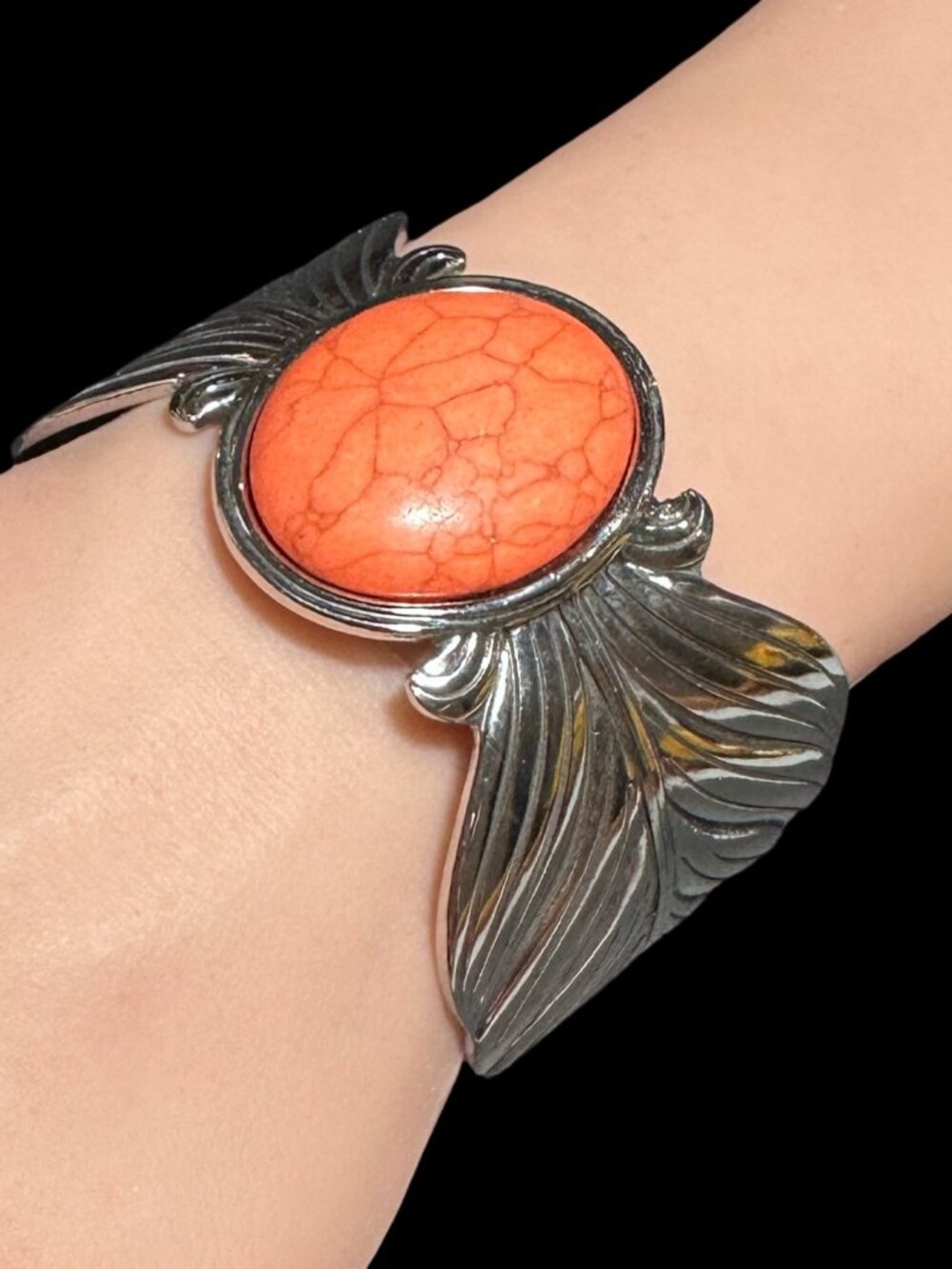 Boho Style Cuff Bracelet Silver Tone Orange Center Leaf Like Wrap Womens Jewelry - Picture 2 of 6